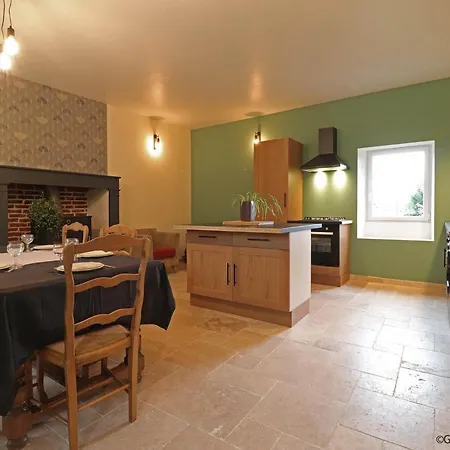 Сasa de vacaciones Maison Ancienne Charmante Avec Jardin Clos Et Animaux Acceptés - Fr-1-497-150 *